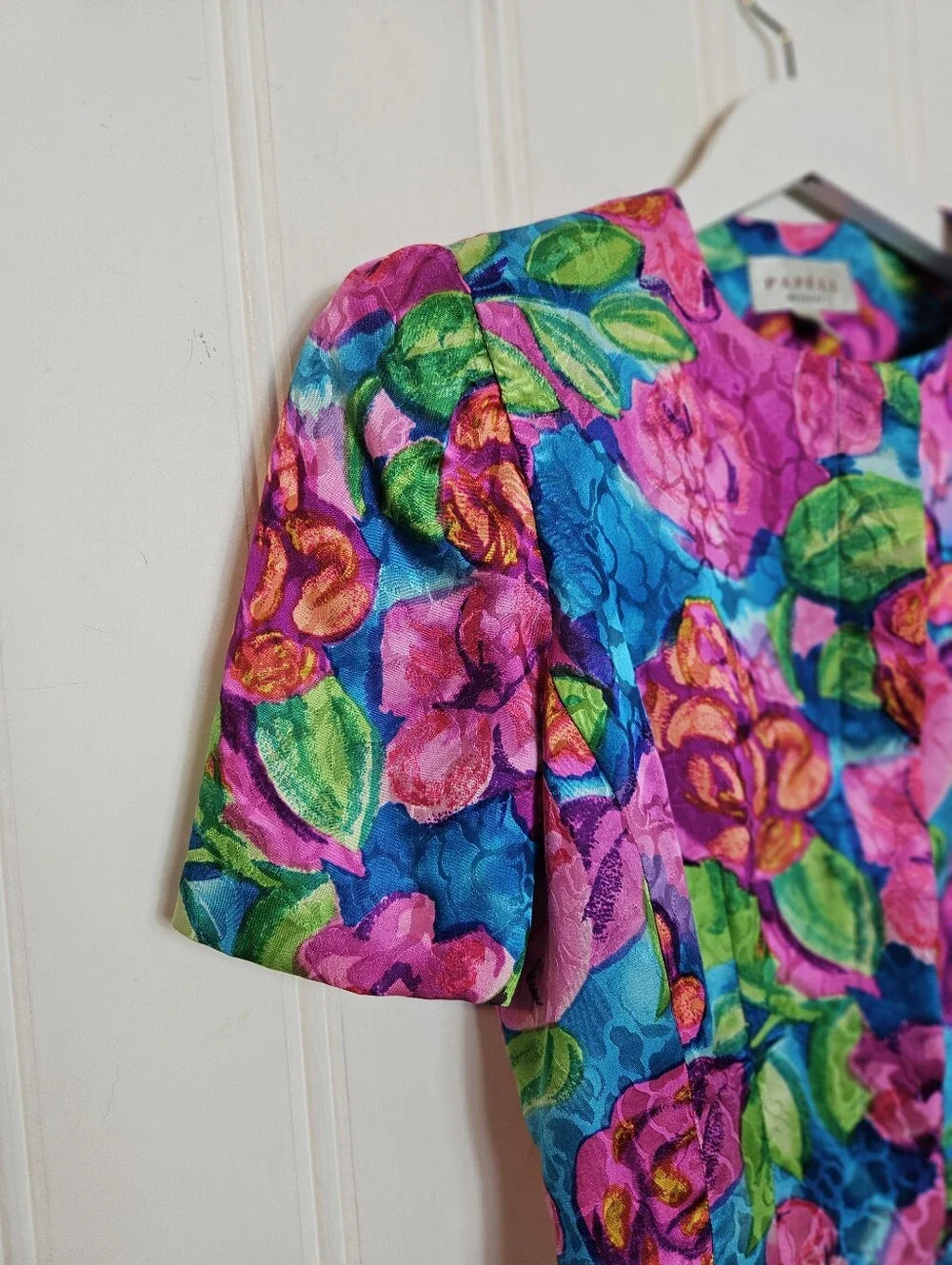Vintage Papell Petites Blouse Size 2 100% Silk Floral Power Dressing Multicolors